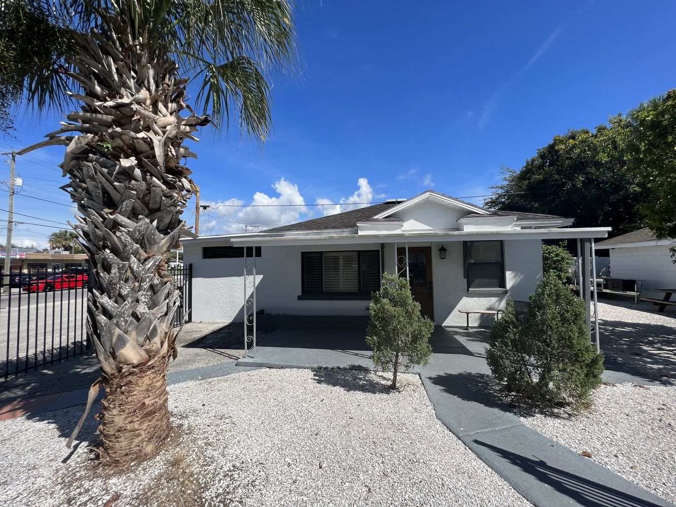 West Tampa Freestanding Building : 2323 W Aileen St, Tampa, FL 33607